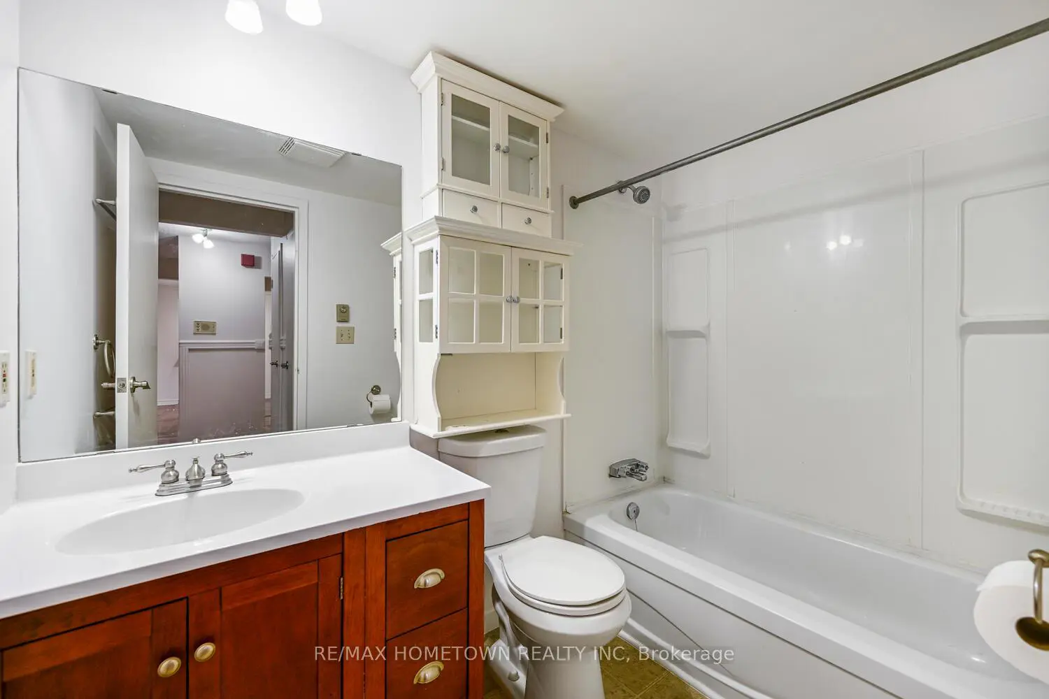 Additional image 15 of 6 Charlotte Place 17