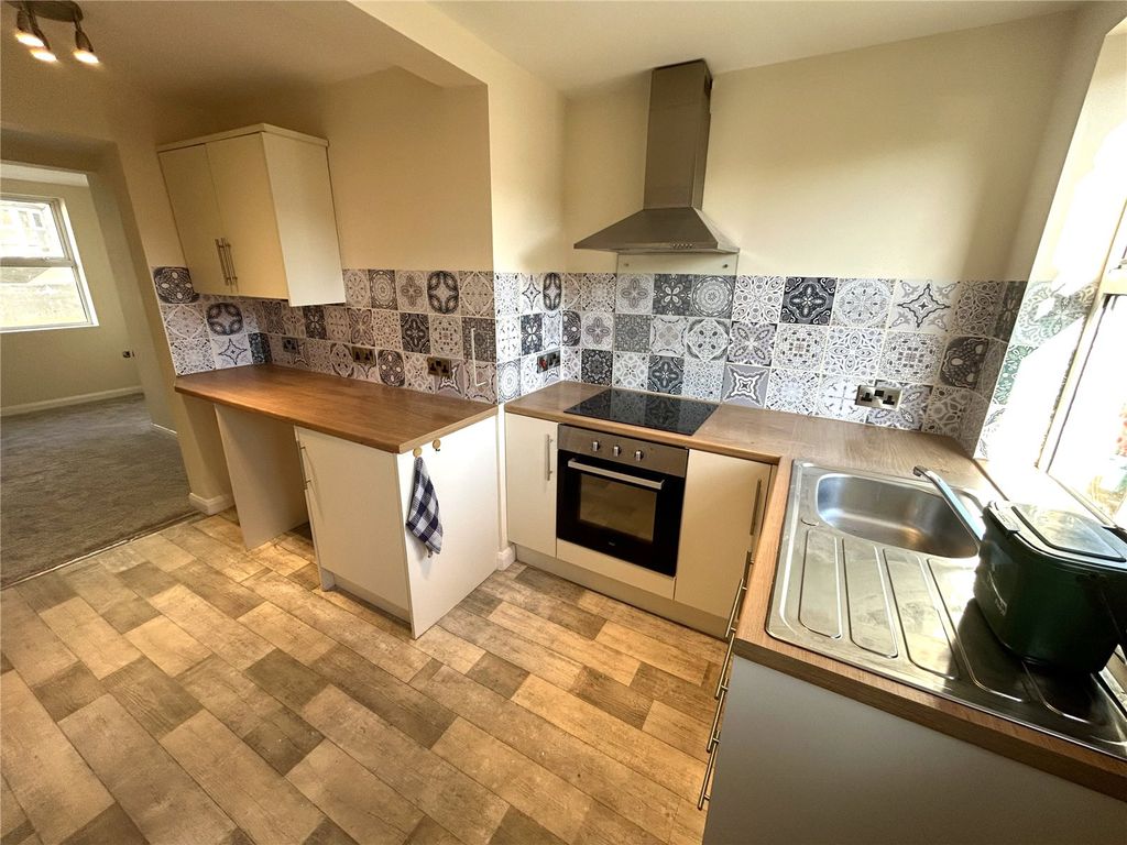 Additional image 4 of 3 bed detached house to rentCommercial Street, Newtown, Powys SY16