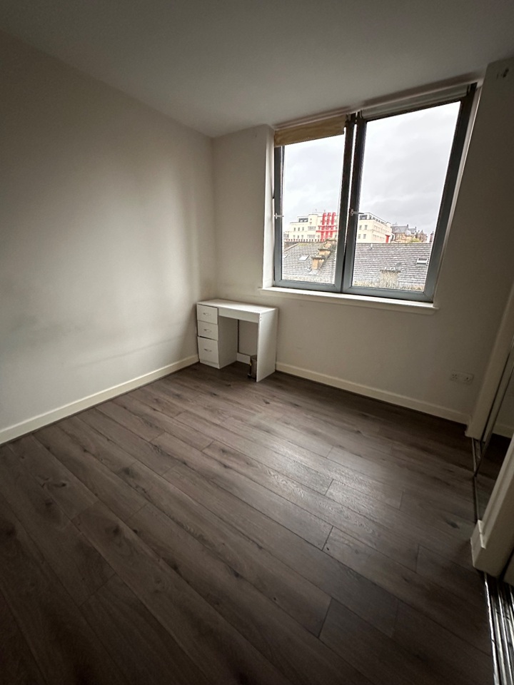 Additional image 11 of 2 Bed Flat, Bath Street, G2, N1 7GU