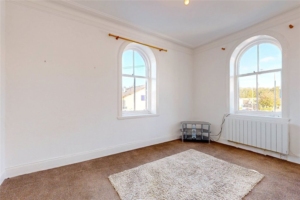 Additional image 4 of 2 bed flat to rentShore Road, Perth PH2