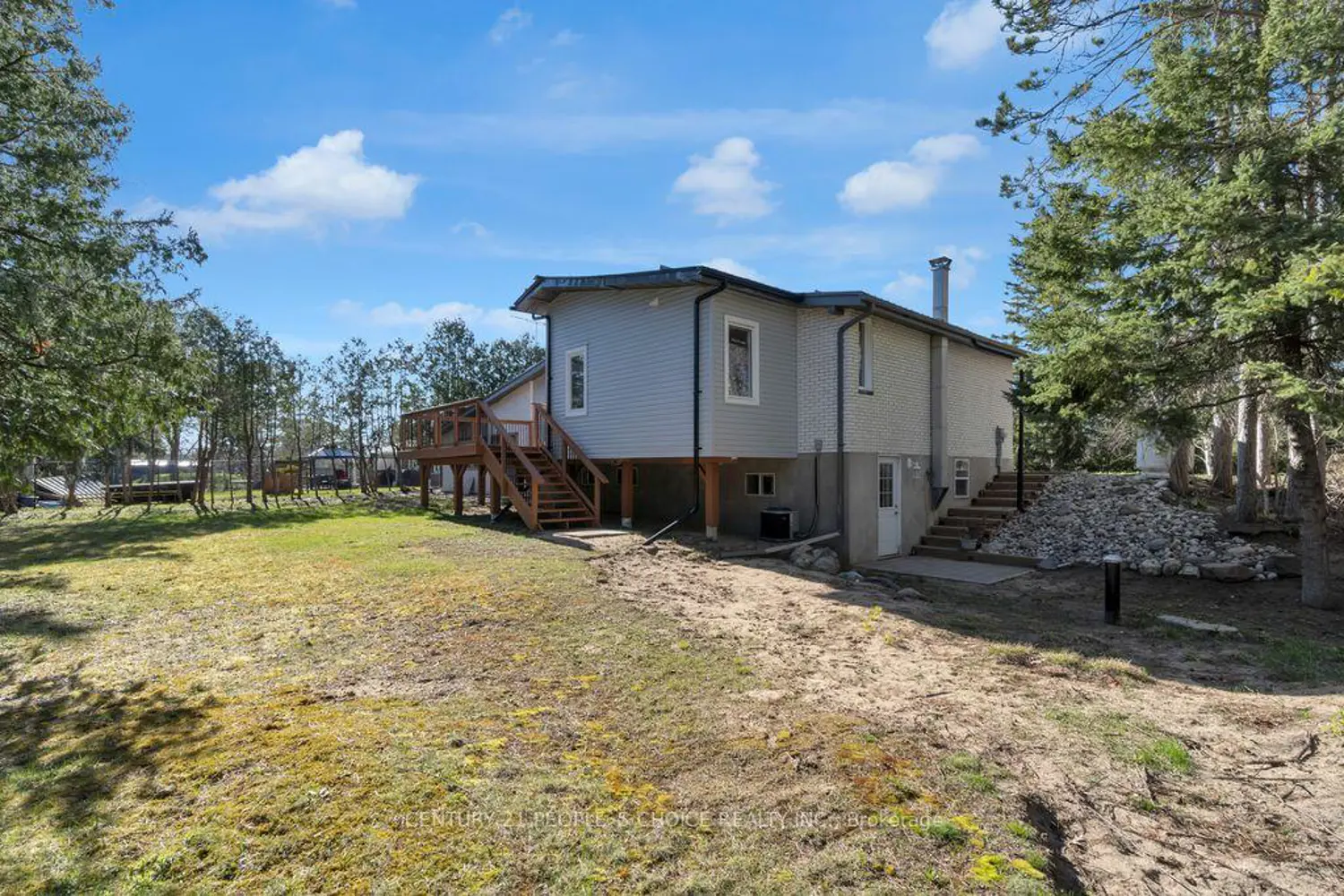 Additional image 15 of 71 Bay Sands Drive