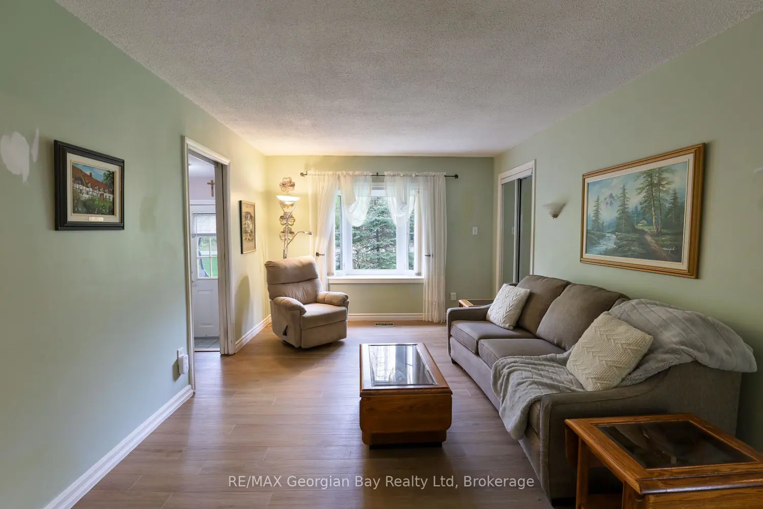 Additional image 2 of 1 Lindale Avenue