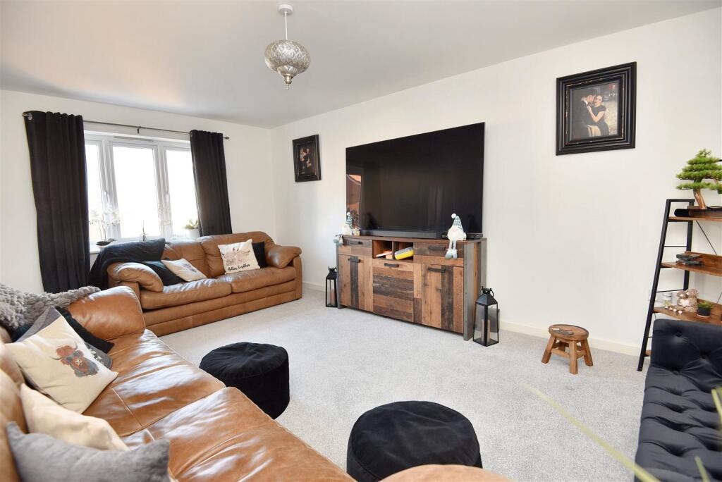 Additional image 12 of Church Close, Templecombe