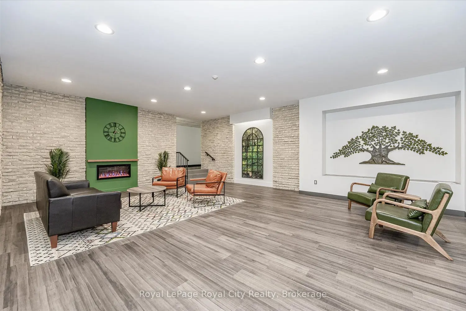 Additional image 9 of 93 Westwood Road 403