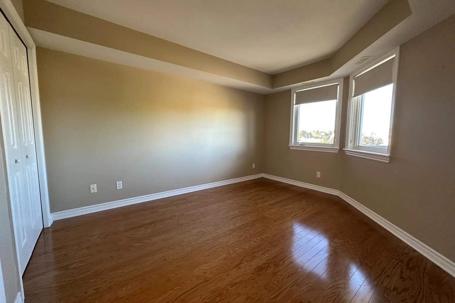 Additional image 6 of 398 Van Buren Street 301