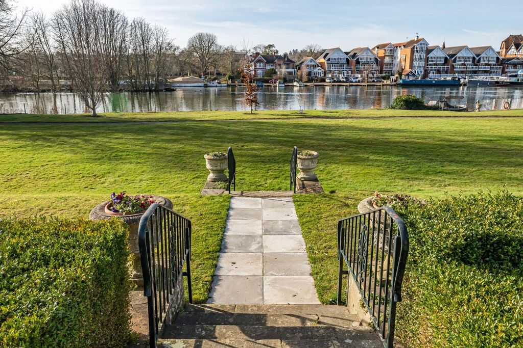 Additional image 6 of 1 bed flat to rentBuckingham, Thamesfield Village, Henley-On-Thames RG9