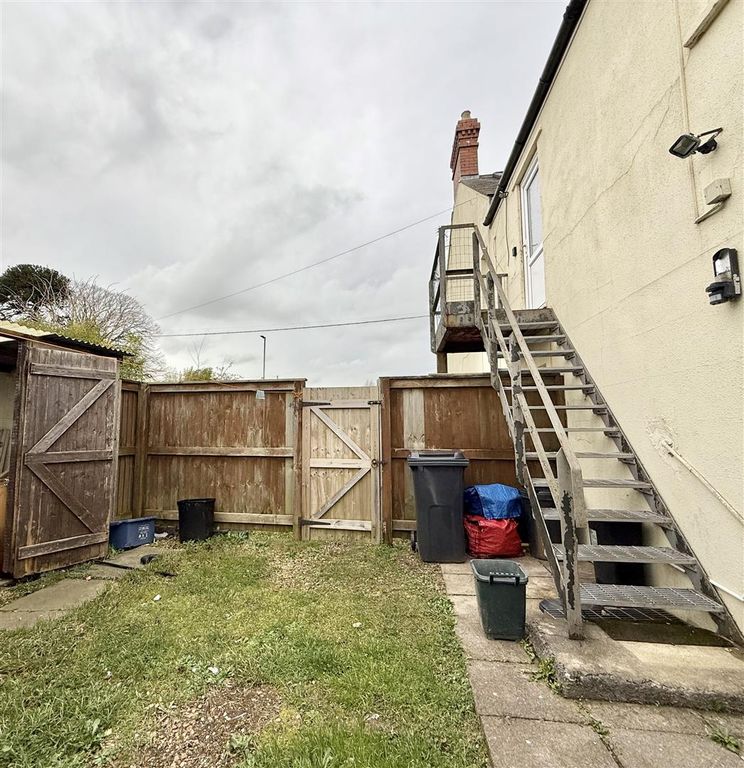 Additional image 10 of 2 bed flat to rentMonkton, Pembroke SA71