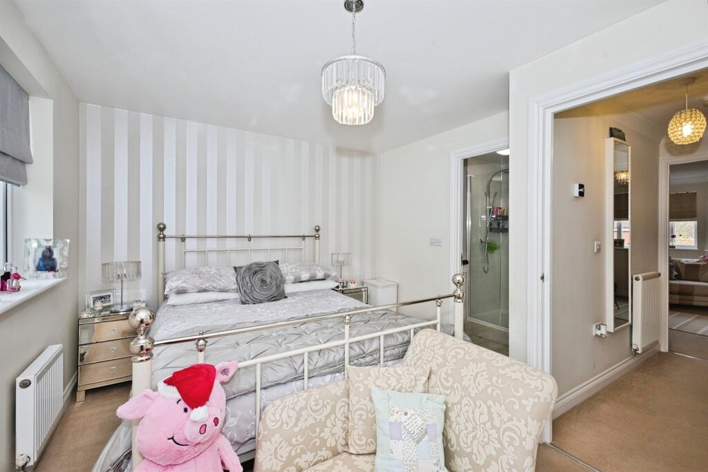 Additional image 8 of Merevale Way, Yeovil