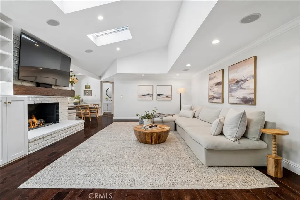 Additional image 90 of 4590 Ensenada Drive, Woodland Hills, CA 91364