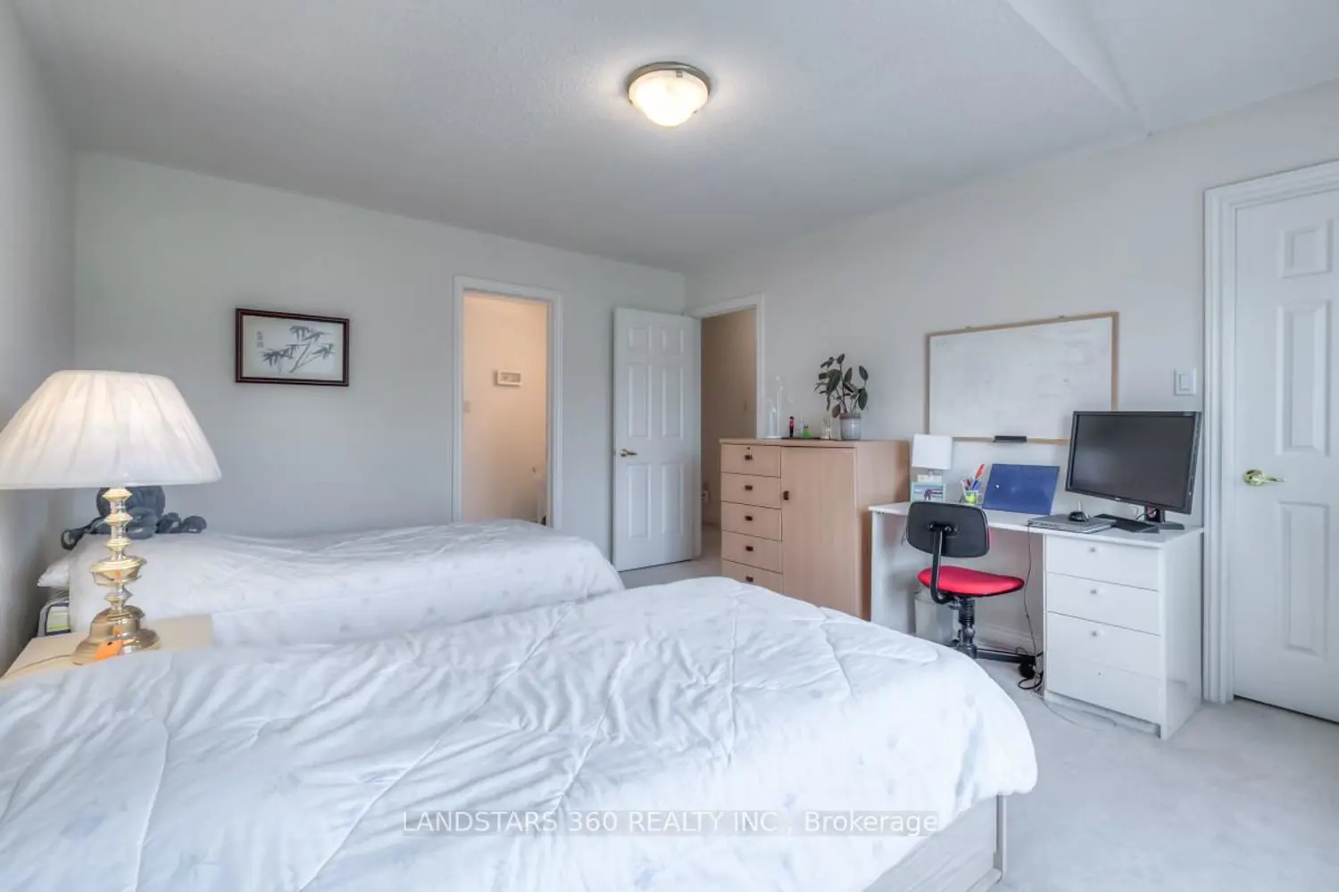 Additional image 15 of 343 Castlemore Avenue