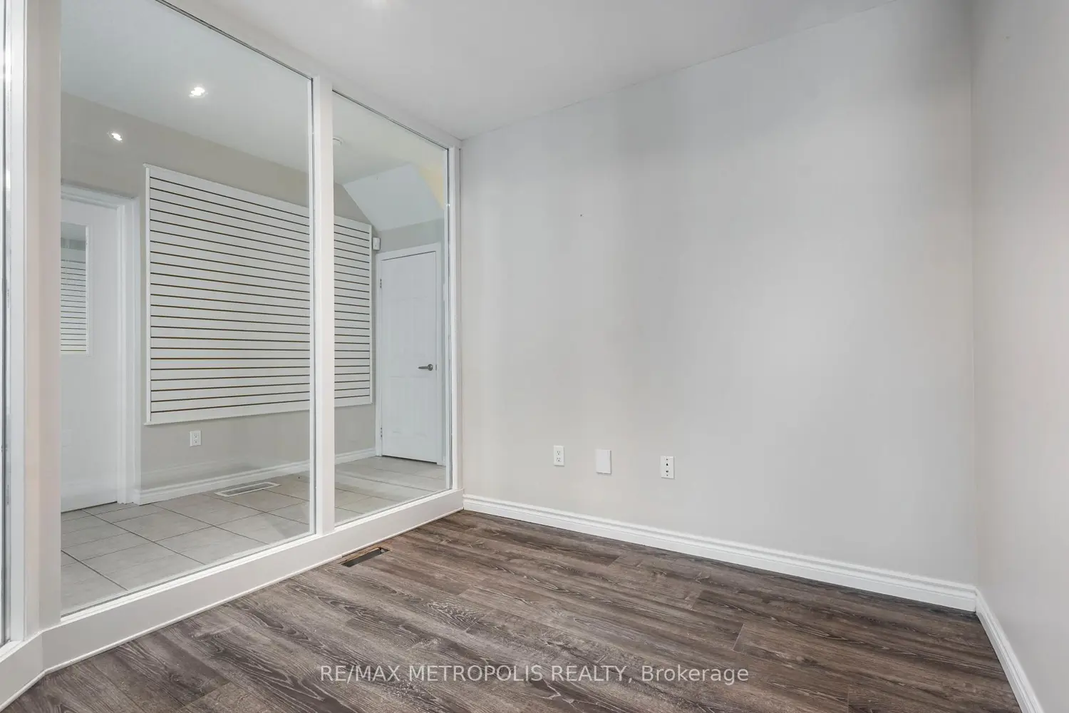 Additional image 2 of 619 Wild Ginger Avenue C16