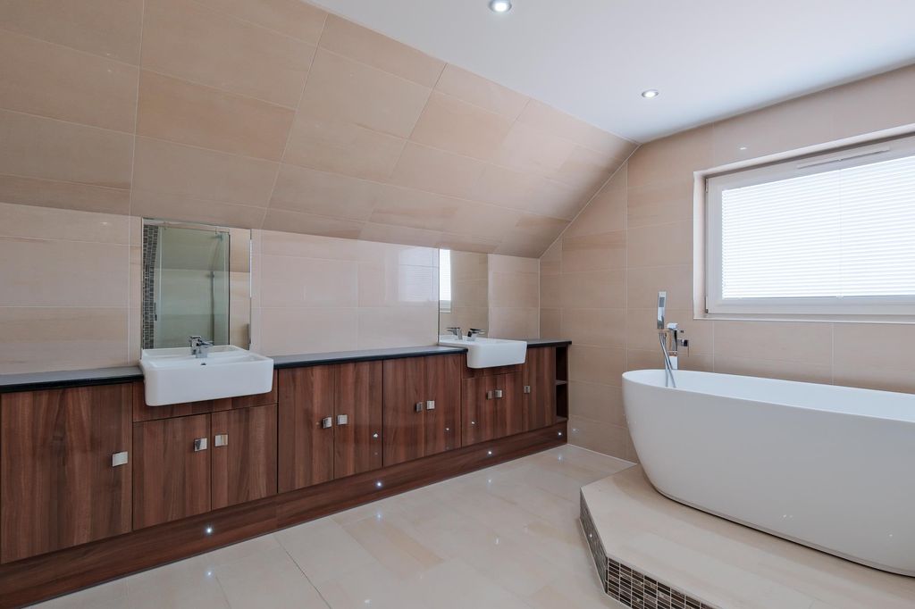 Additional image 53 of 4 bed detached house to rent44 Kilncadzow Road, Carluke ML8