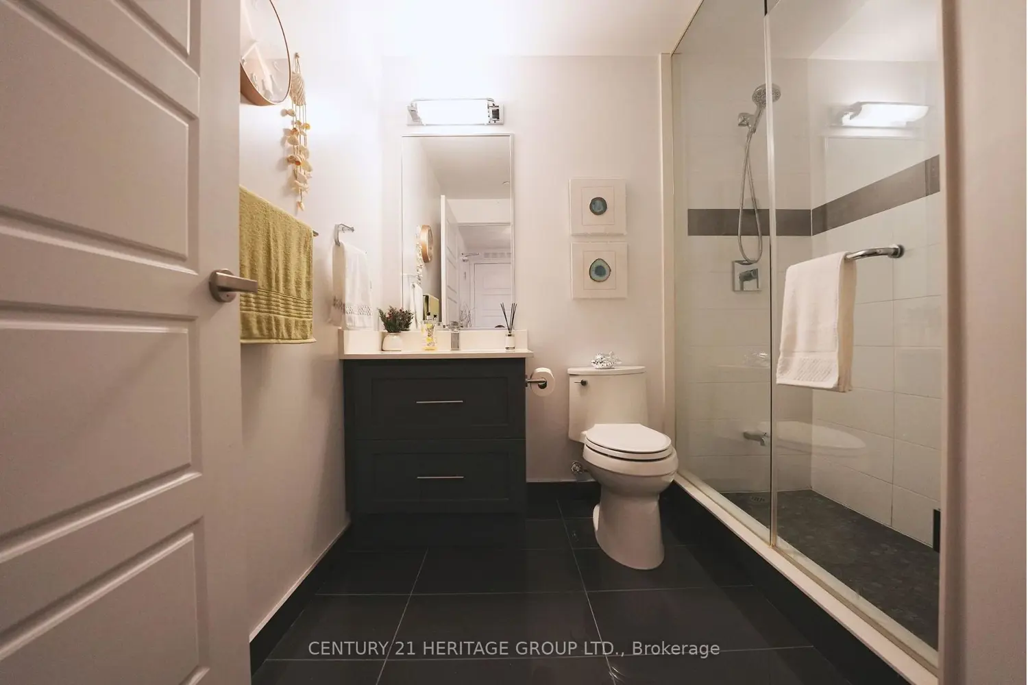 Additional image 15 of 375 Sea Ray Avenue 225