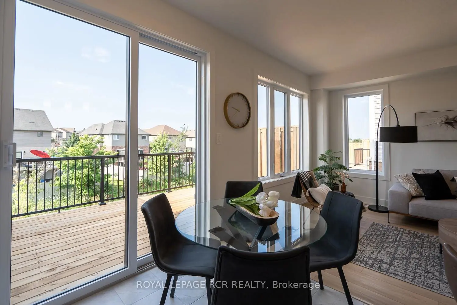 Additional image 7 of 690 Broadway Avenue 12