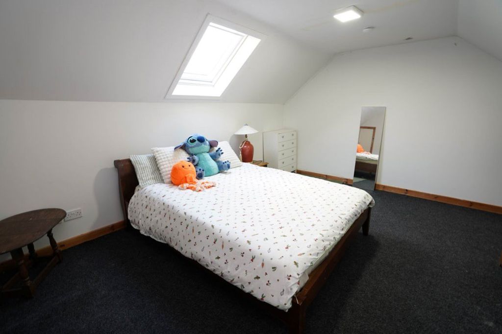 Additional image 10 of 3 bed terraced house to rentBurns Crescent, Harthill, Shotts ML7