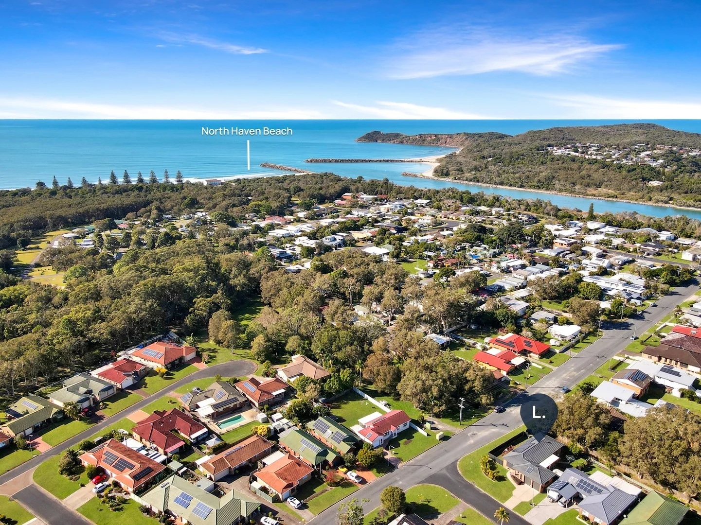 1 Murson Crescent, North Haven NSW 2443