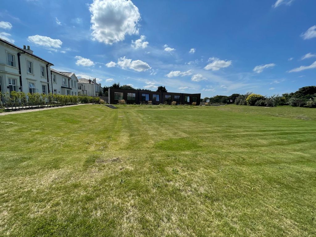 Additional image 17 of 2 bed flat to rentWybourn Gate, Southport PR8