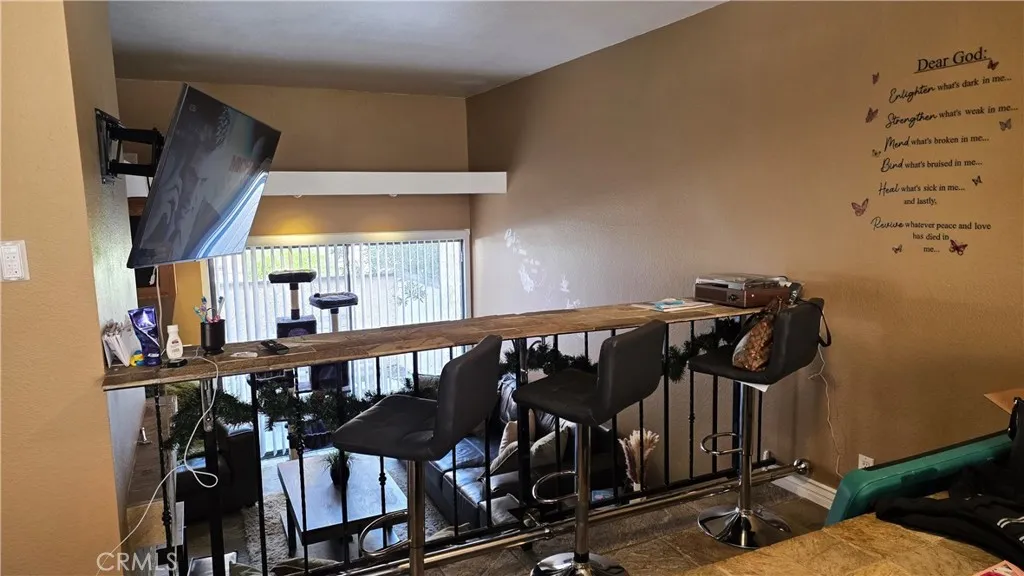 Additional image 20 of 27657 Ironstone Drive Unit 2, Canyon Country, CA 91387