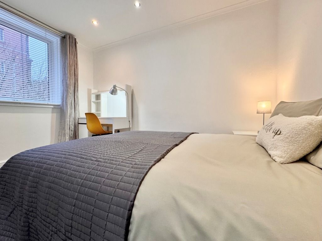 Additional image 7 of 3 bed terraced house to rentClarence Drive, Hyndland, Glasgow G12