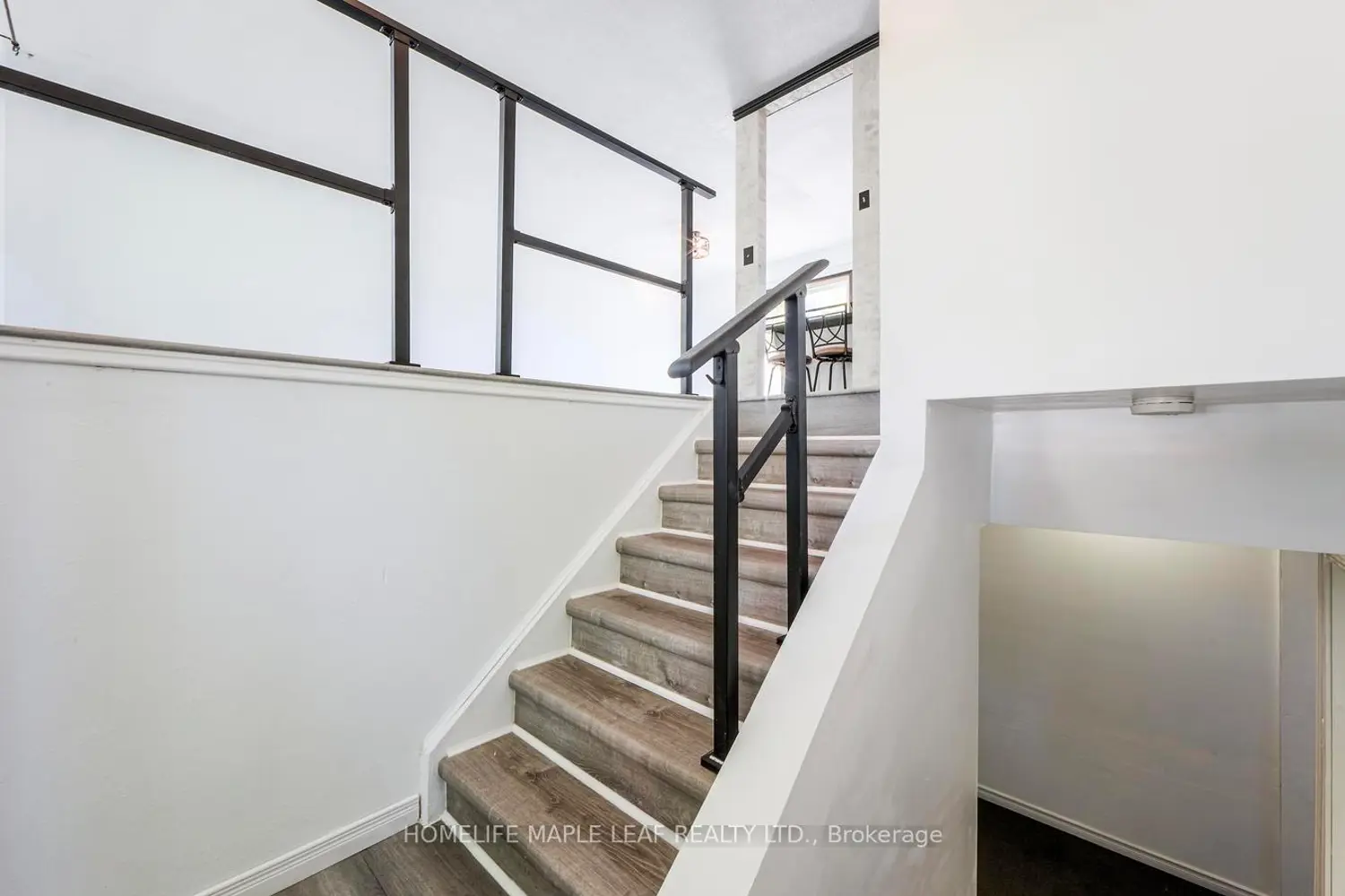 Additional image 3 of 758007 2Nd Line