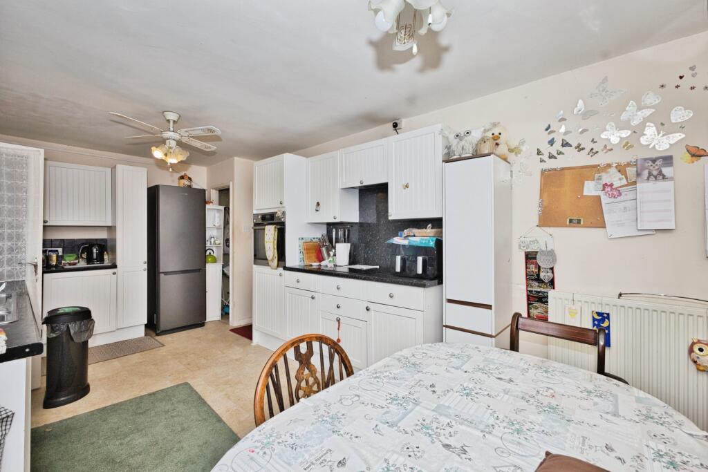 Additional image 21 of Meadow Road, Yeovil, BA21