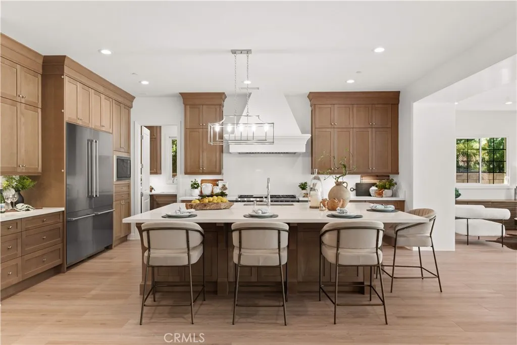 Additional image 95 of 221 Clear Fls, Irvine, CA 92602