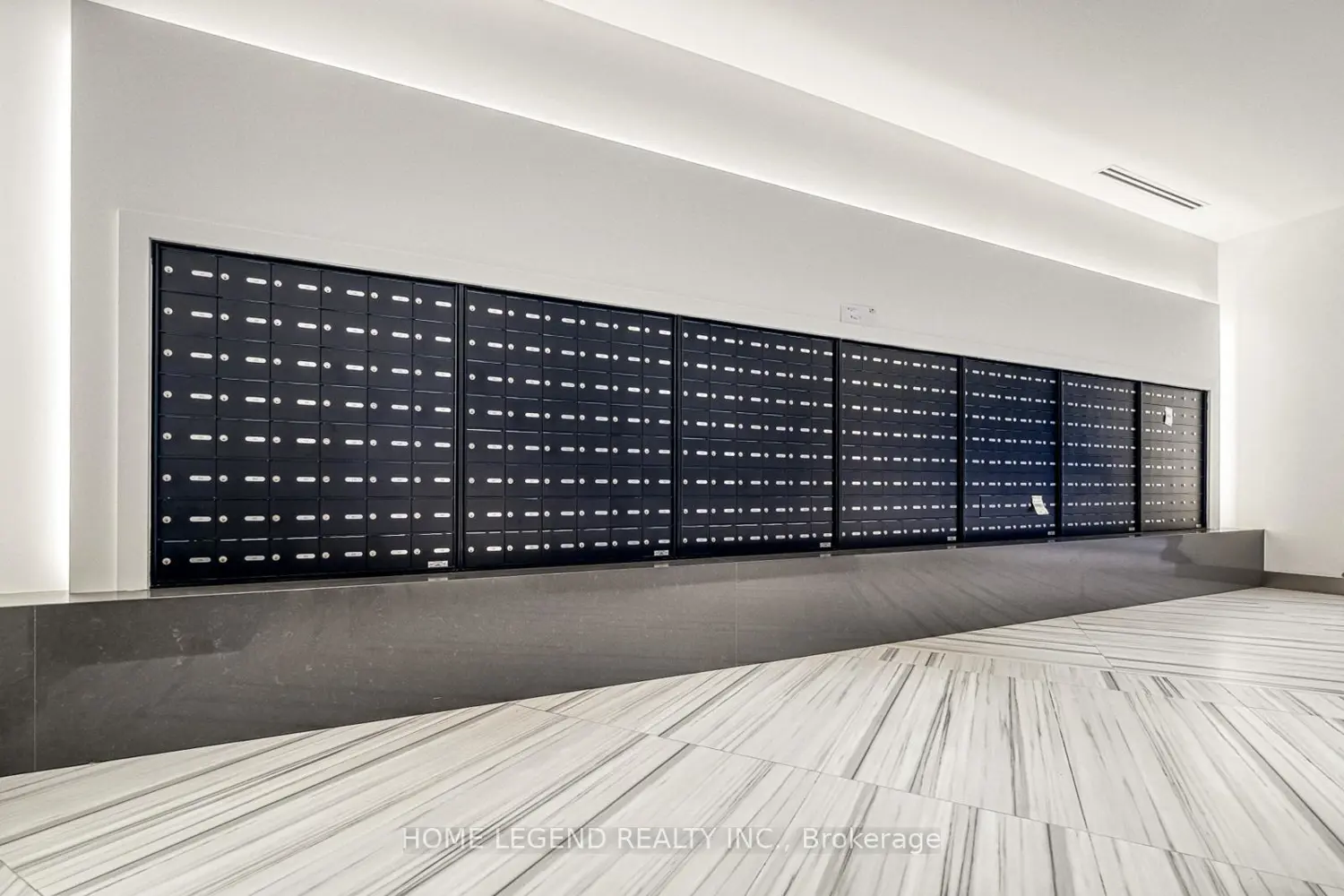 Additional image 17 of 18 Water Walk Drive 3108