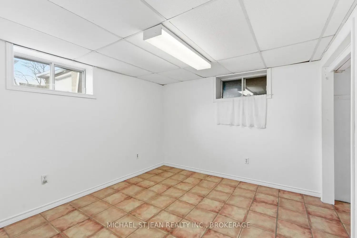 Additional image 17 of 66 Rose Avenue