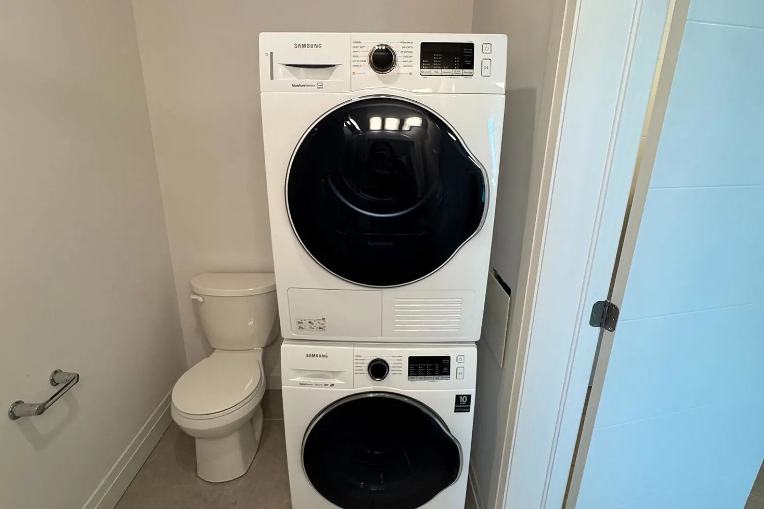 Additional image 8 of 652 Princess Street 902