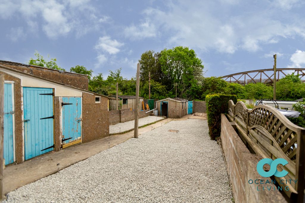 Additional image 24 of 3 bed terraced house to rentPemros Road, Plymouth PL5