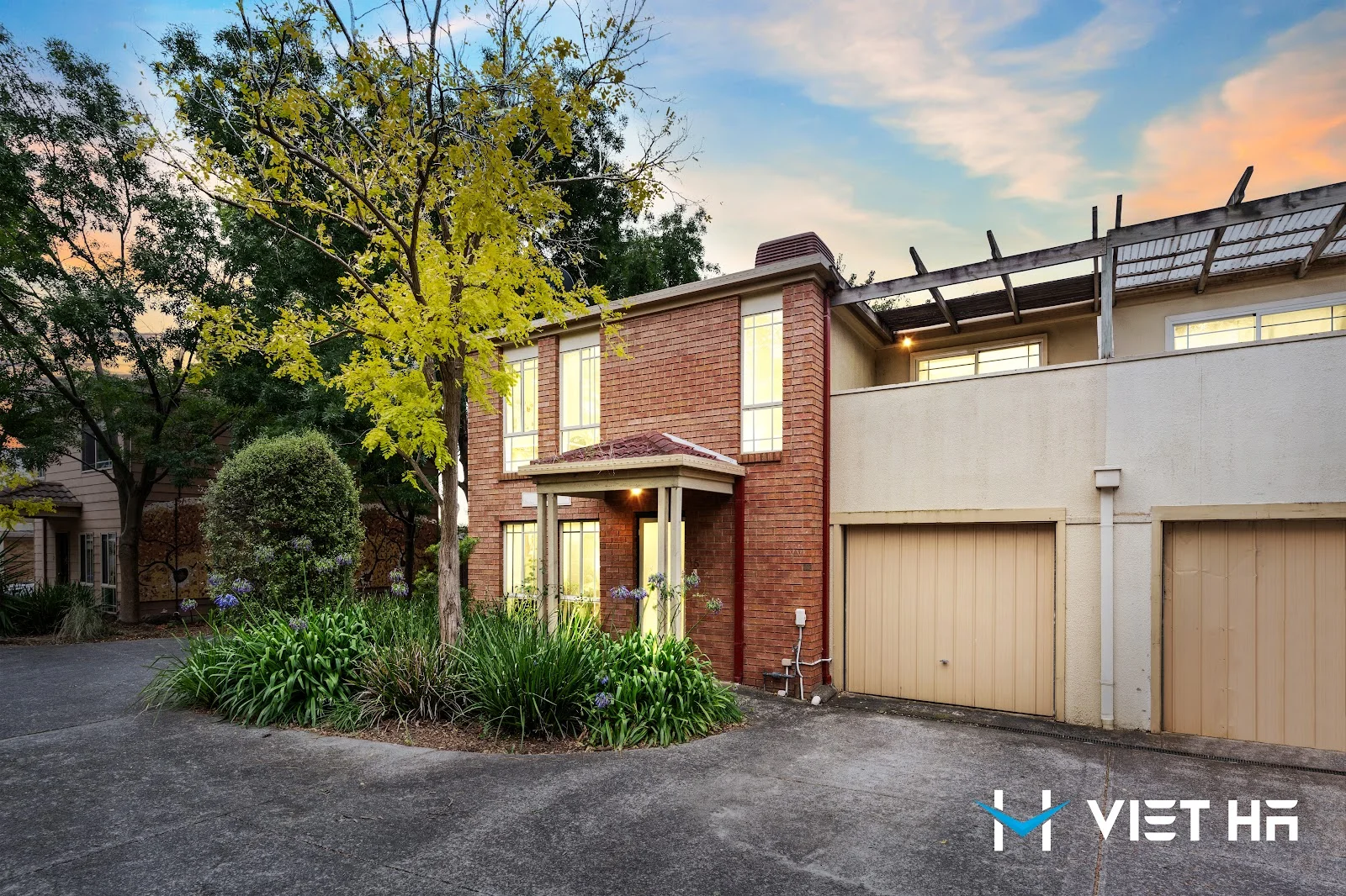 Additional image 2 of 15 Cherrytree Lane, Box Hill South VIC 3128