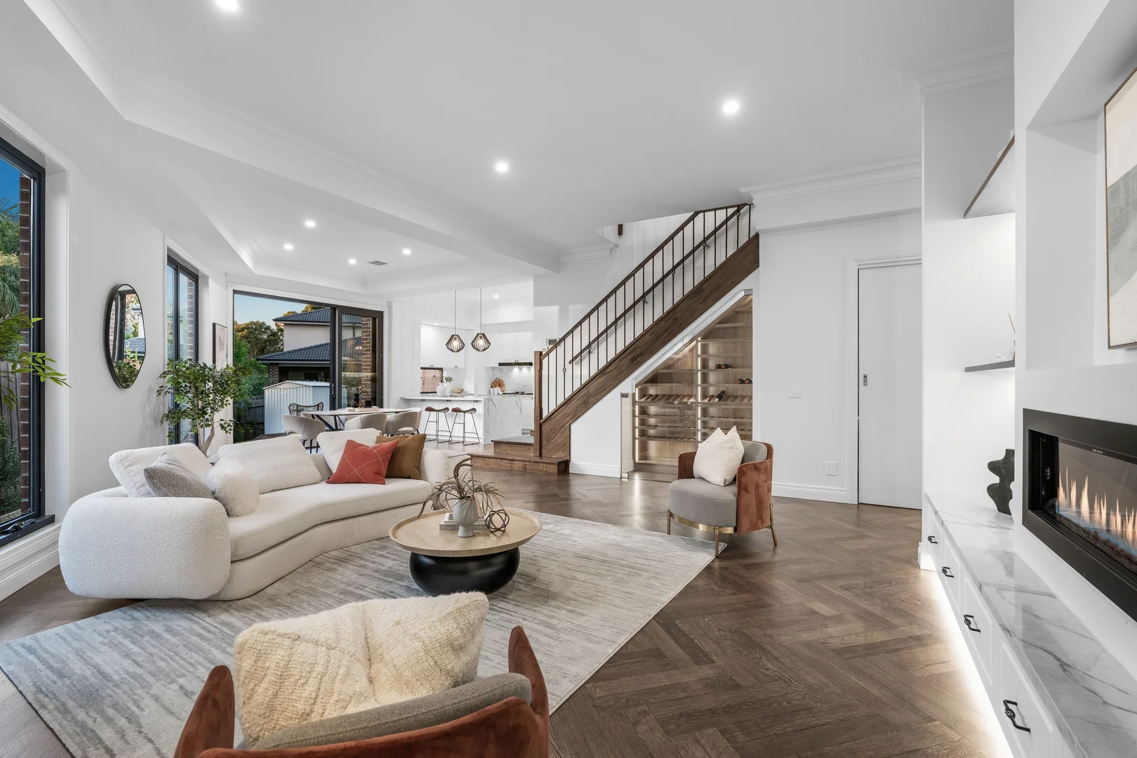 Additional image 2 of 2/2 Iona Court, Mount Waverley VIC 3149