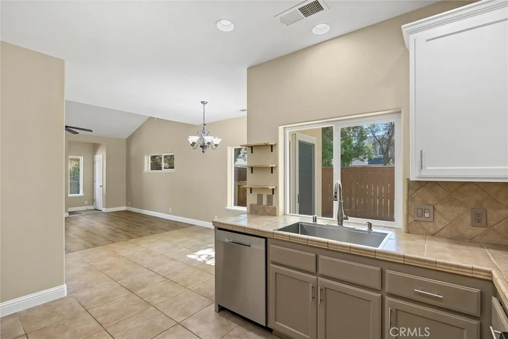 Additional image 50 of 306 Henshaw Avenue, Chico, CA 95973