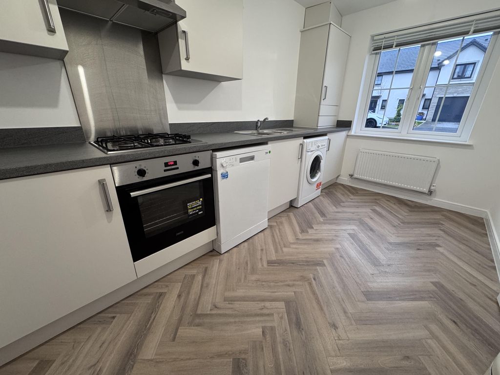 Additional image 4 of 3 bed terraced house to rentKeggie Place, Edinburgh EH17
