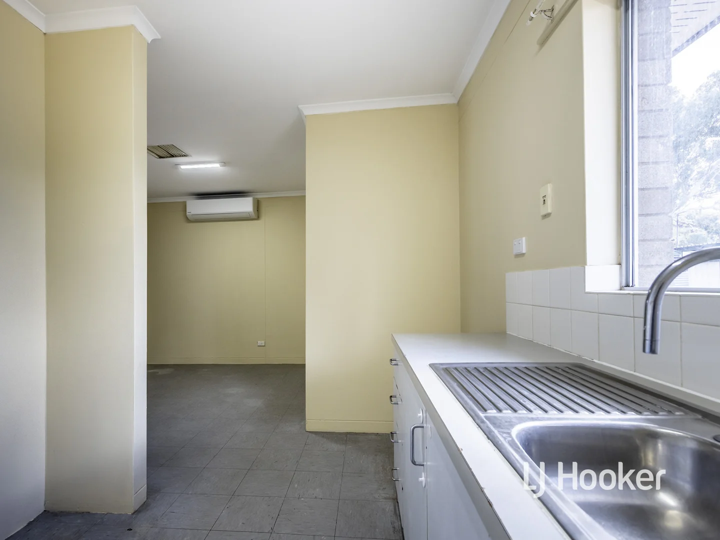 Additional image 11 of 5 Grant Road, Larapinta NT 0875