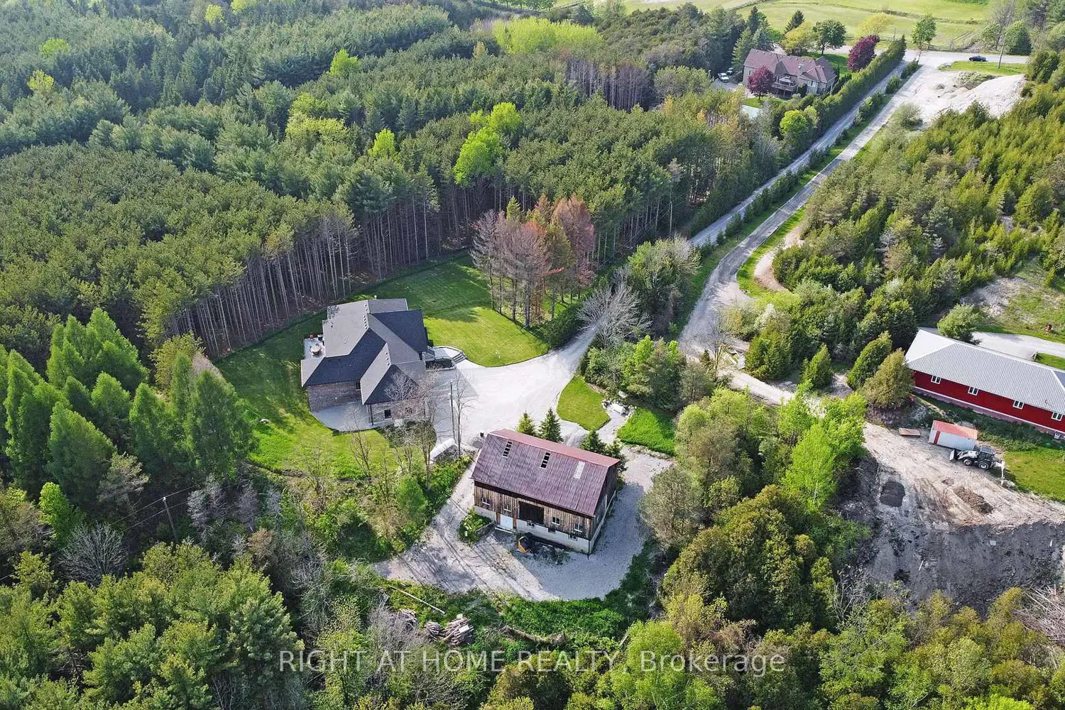 Additional image 16 of 2705 14Th Line