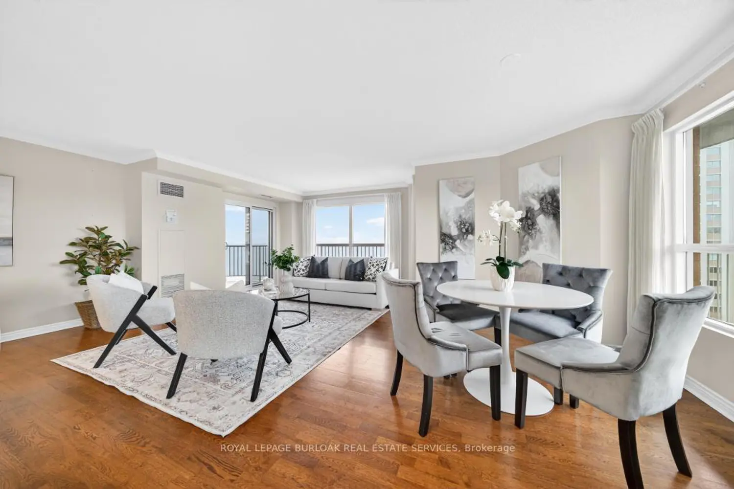 Additional image 10 of 2190 Lakeshore Road 801