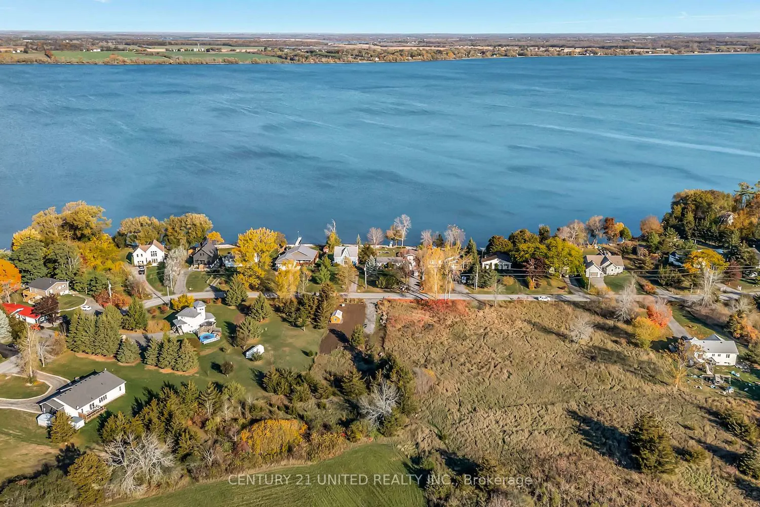 226 Prinyers Cove Crescent photo 5