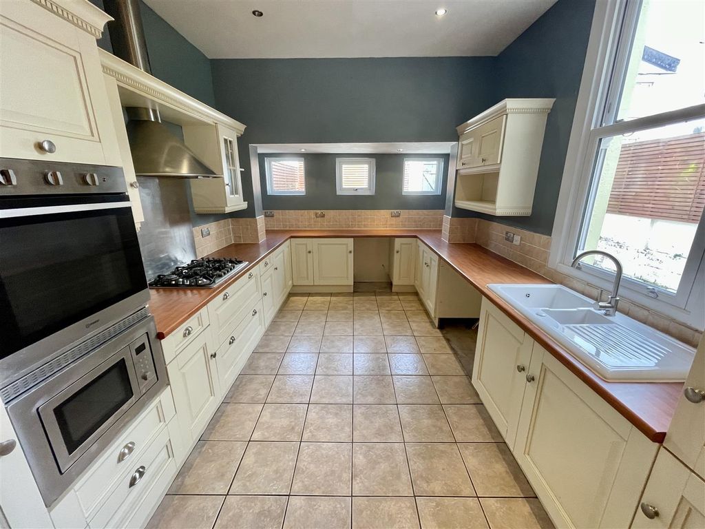 Additional image 7 of 4 bed terraced house to rentMannamead, Plymouth PL3