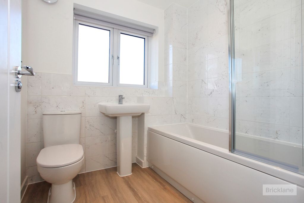Additional image 8 of 3 bed semi-detached house to rentStonemason Way, Peterborough PE4