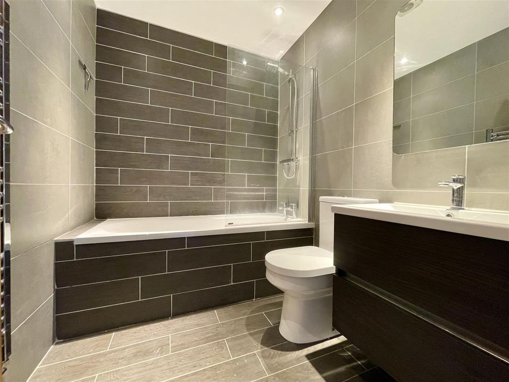 Additional image 14 of 4 bed semi-detached house to rentConduit Road, Stamford PE9