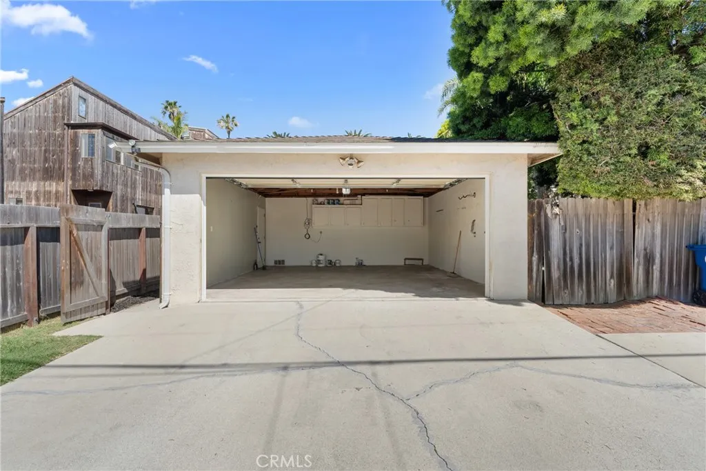 Additional image 84 of 586 36th St, Manhattan Beach, CA 90266