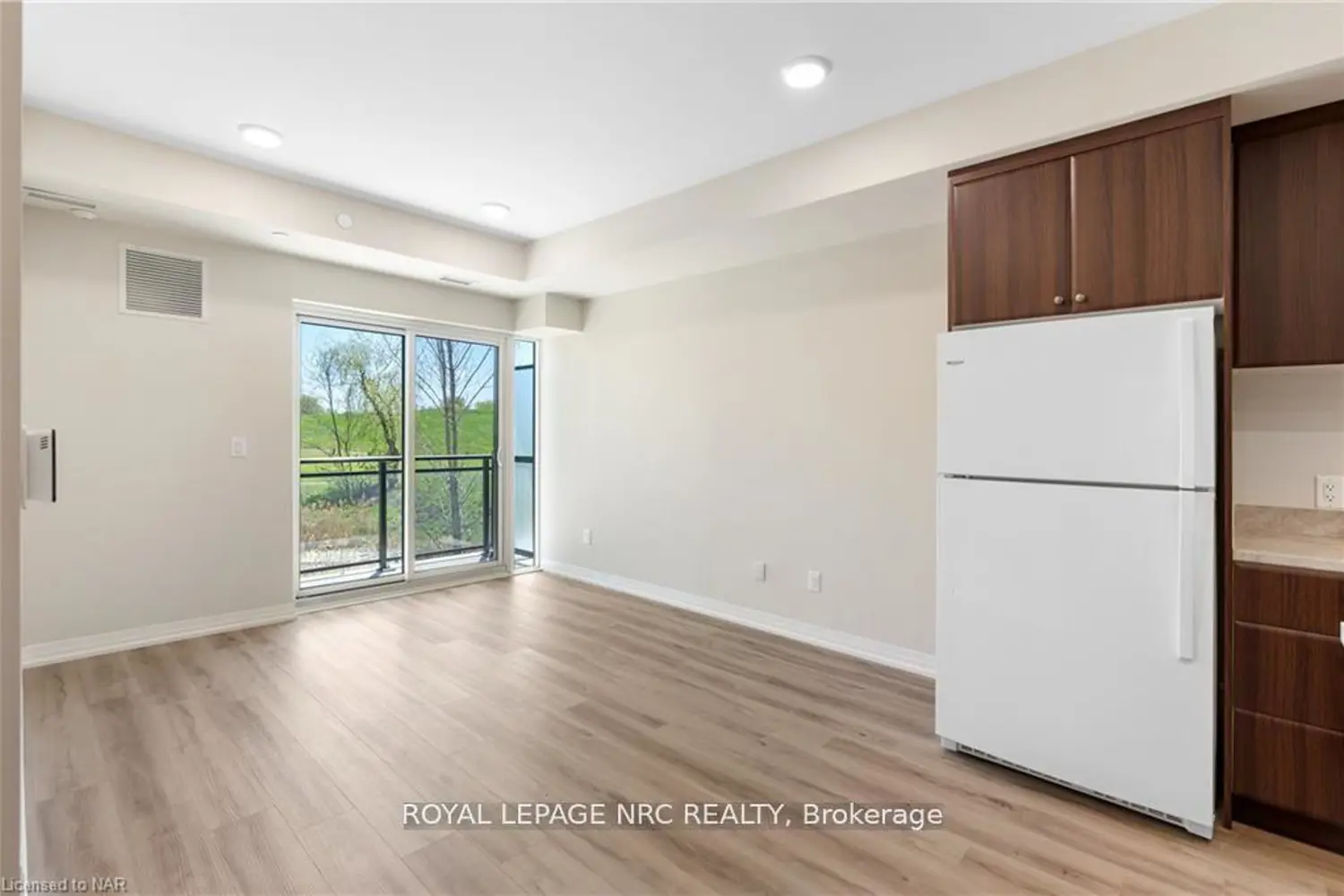 Additional image 8 of 50 Herrick Avenue 131