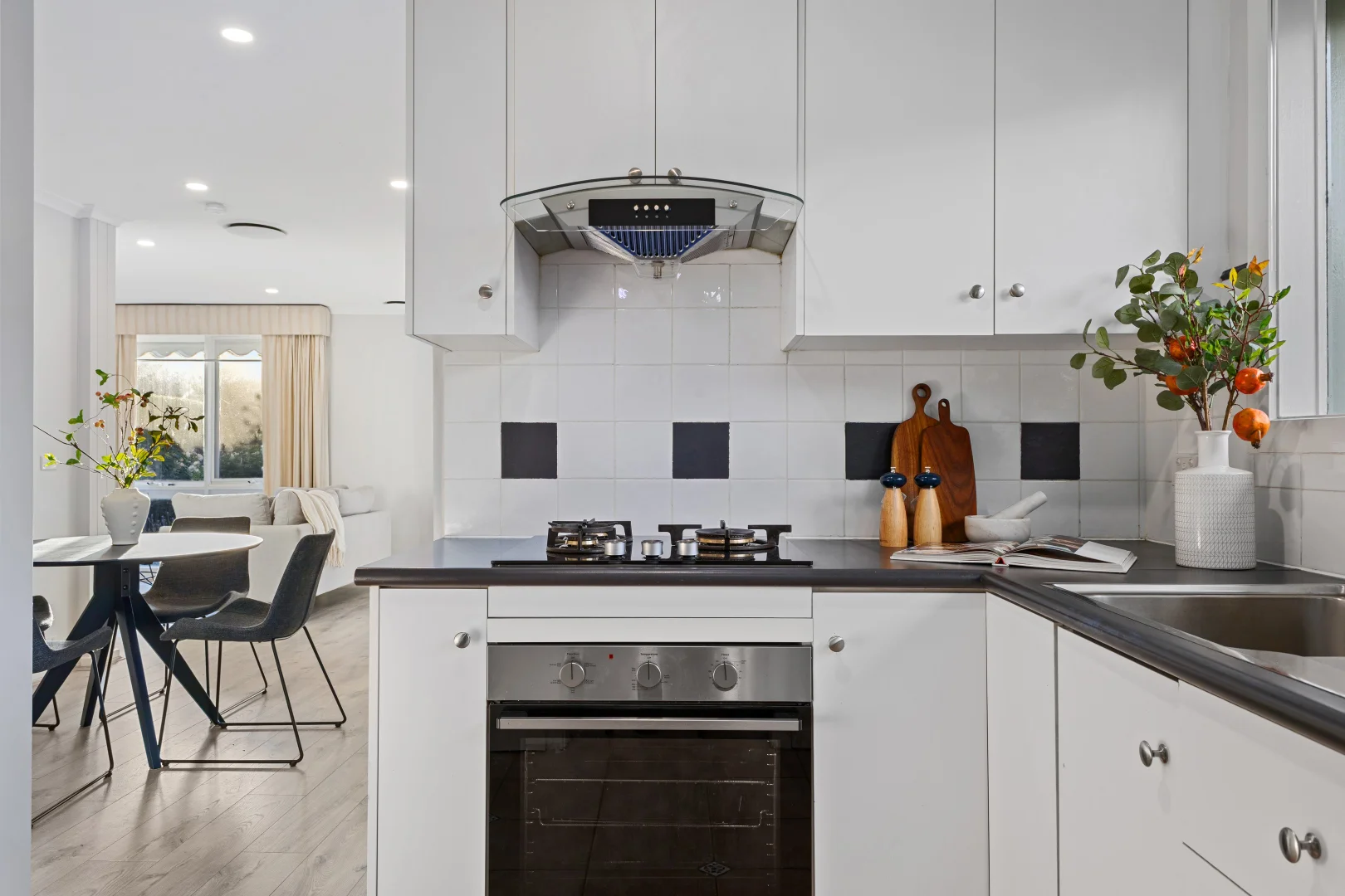 Additional image 7 of 1/18 Woodlands Avenue, Kew East VIC 3102