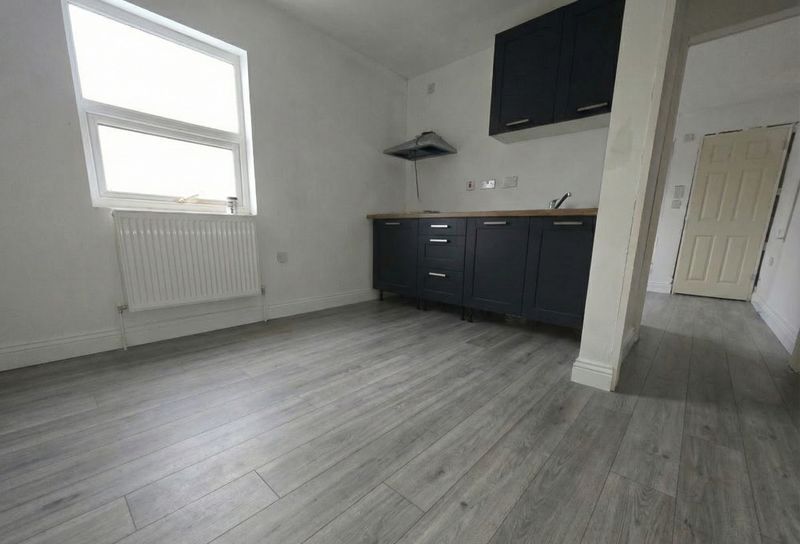 Additional image 4 of 18 bed terraced house to rentUpper High Street, Wednesbury WS10