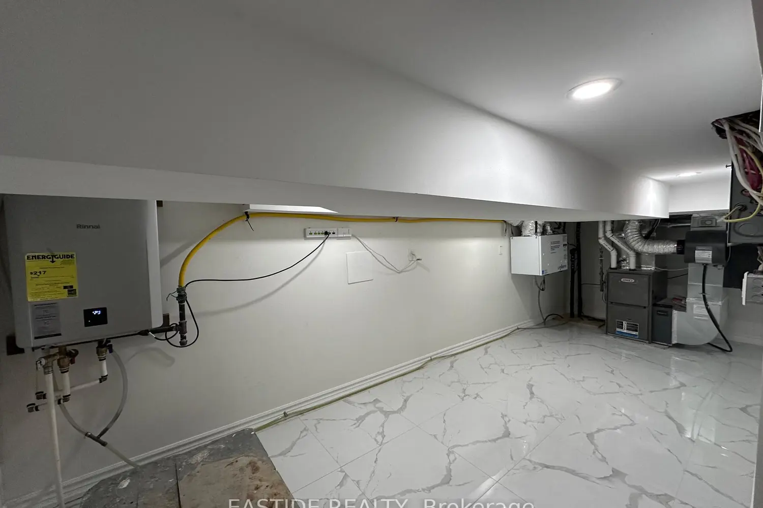 Additional image 18 of 5255 Philp Road