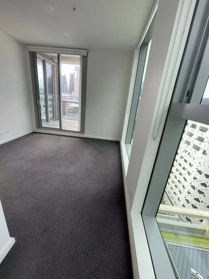 Additional image 16 of 1305E/888 Collins Street, Docklands VIC 3008