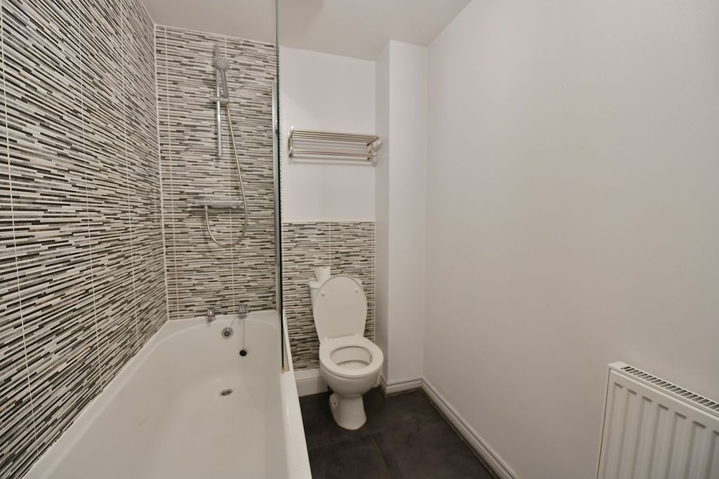 Additional image 16 of 2 bed flat to rentAnderson Grove, Newport NP19
