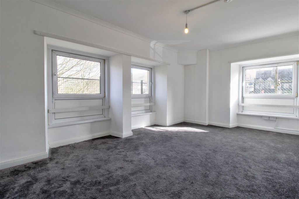 Additional image 3 of 1 bed flat to rentOffice Street, Porth CF39