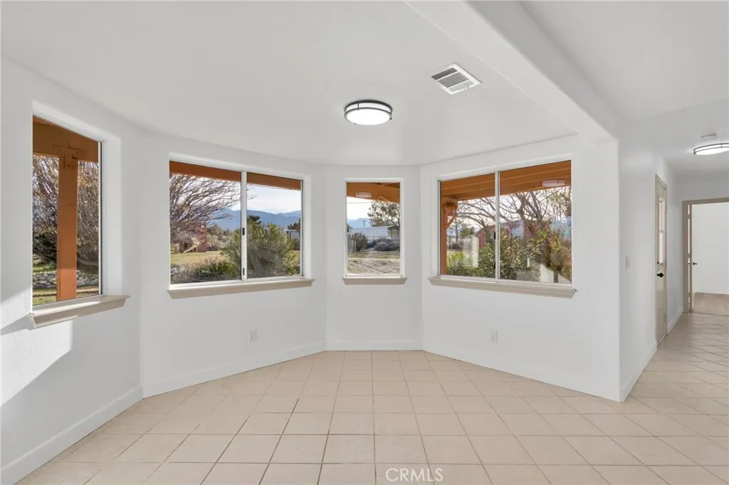 Additional image 93 of 329 Lindero Road, Pinon Hills, CA 92372